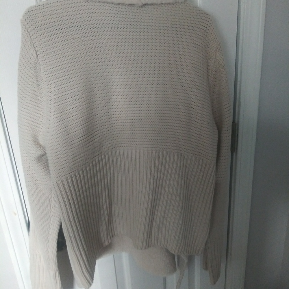 Off white sweater